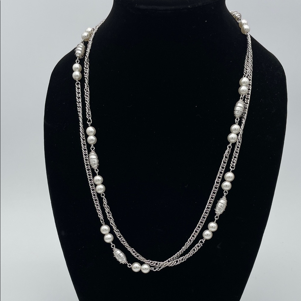 Sarah Coventry Silver and Pearl Necklace